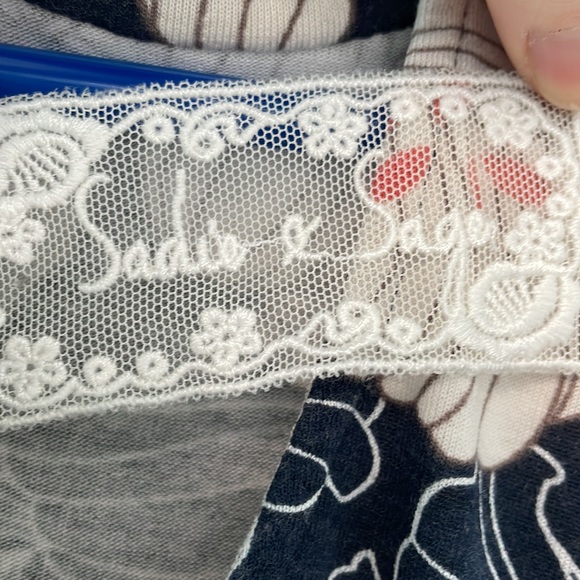 High neck floral dress - Picture 5 of 6